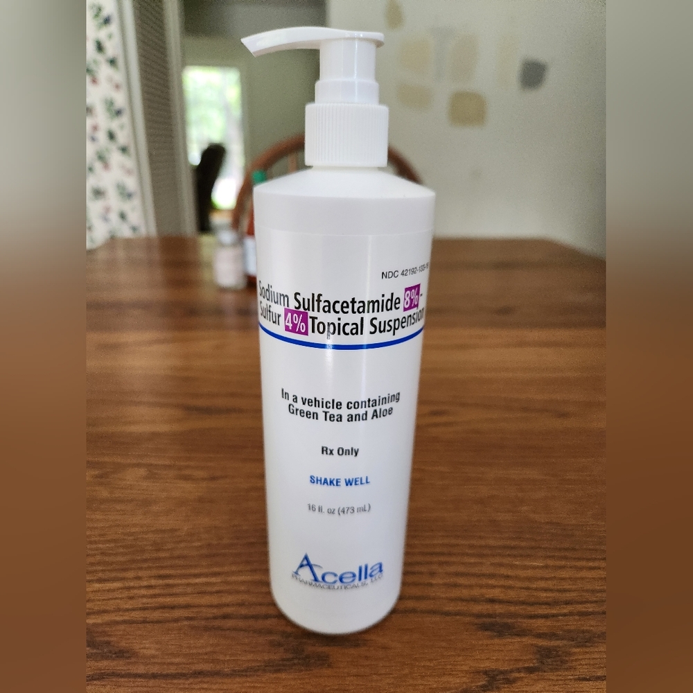 NWT Acella Pharmeceuticals Face Wash